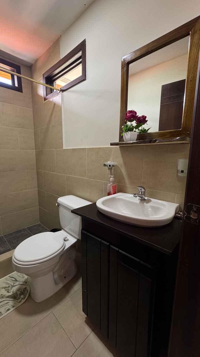 Private bathroom in every room